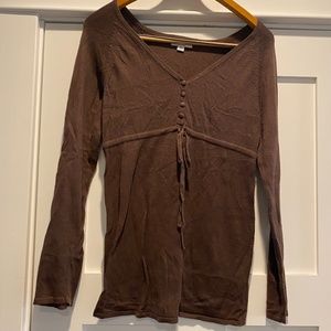 Maternity light sweater long sleeve size M